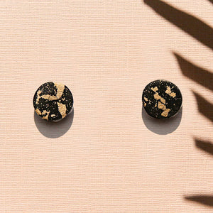 Kingston Jewellery / Black Studs