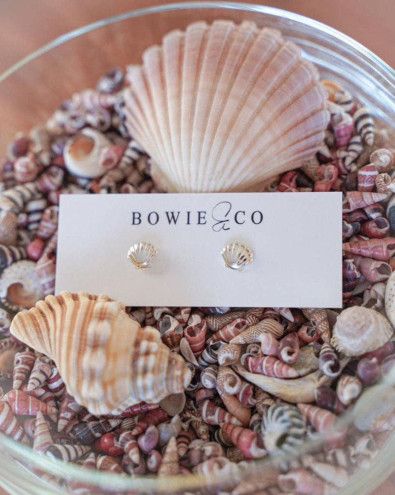 Bowie & Co / Shell Stud Earrings: Sterling Silver