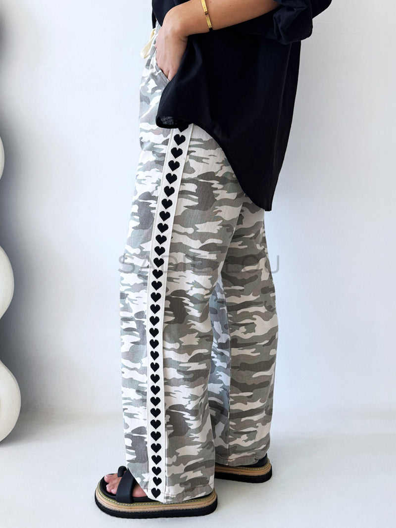 By Frankie / Light Camou Racer Heart Pant - Black Hearts