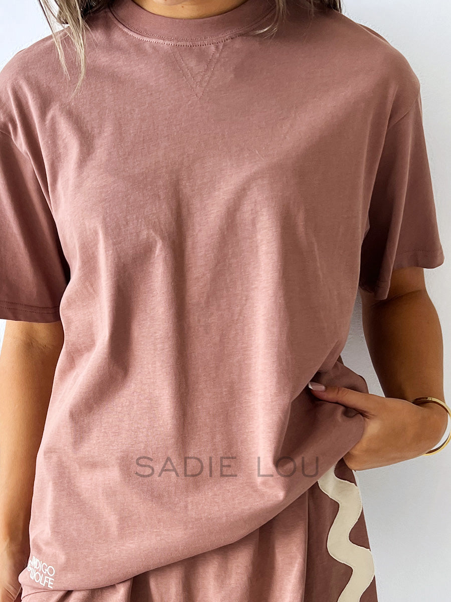 Indigo & Wolfe / Wave Tee - Chocolate