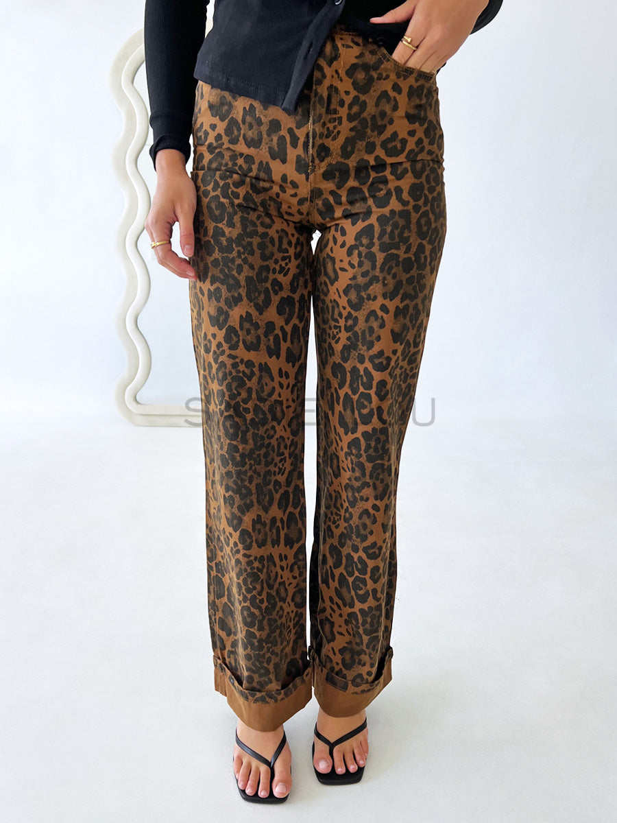 By Frankie / Piper Cuffed Jeans - Dark Leopard