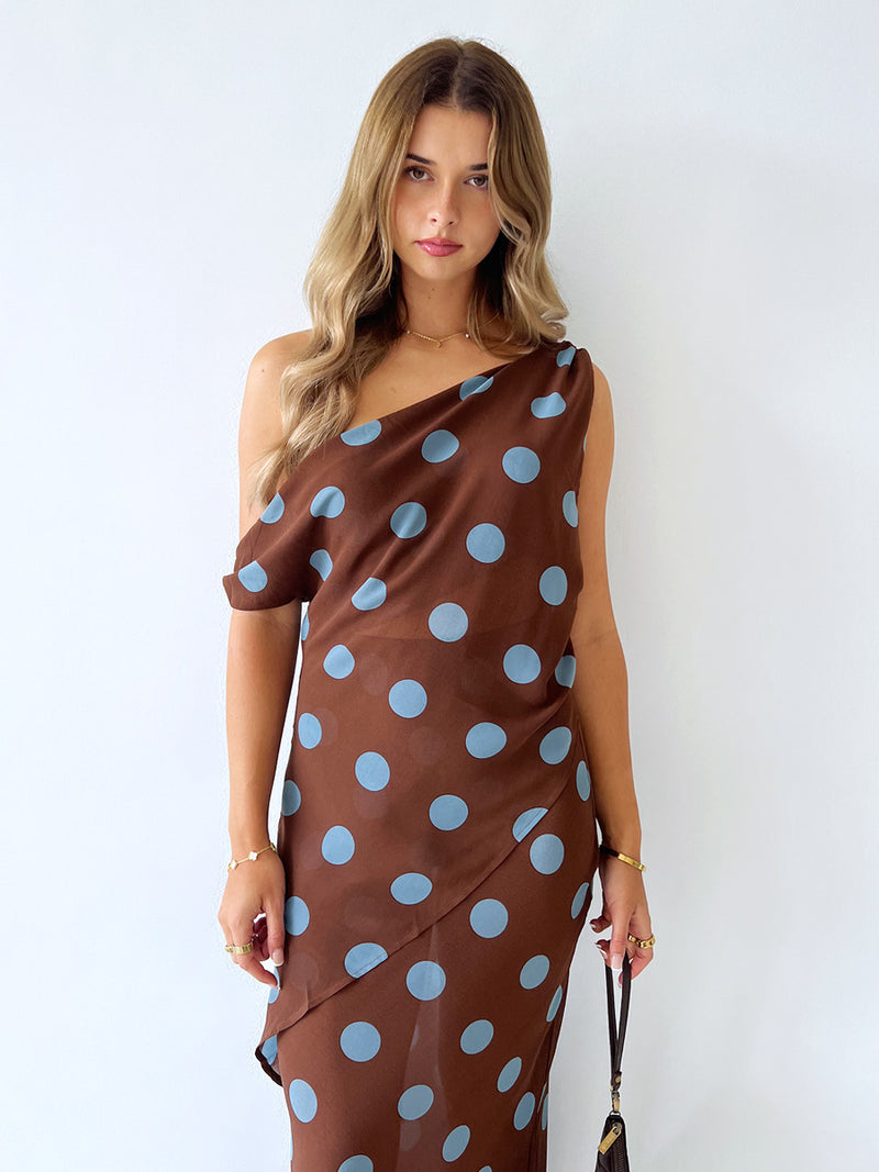 By Frankie / Lila Asymmetrical top