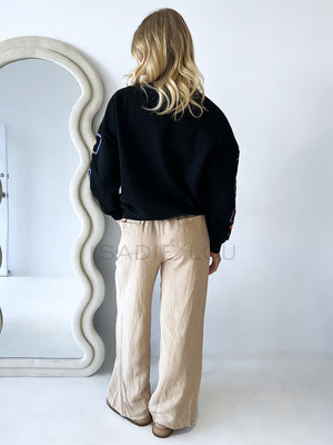 By Frankie / Wandering Hearts Jumper - Black