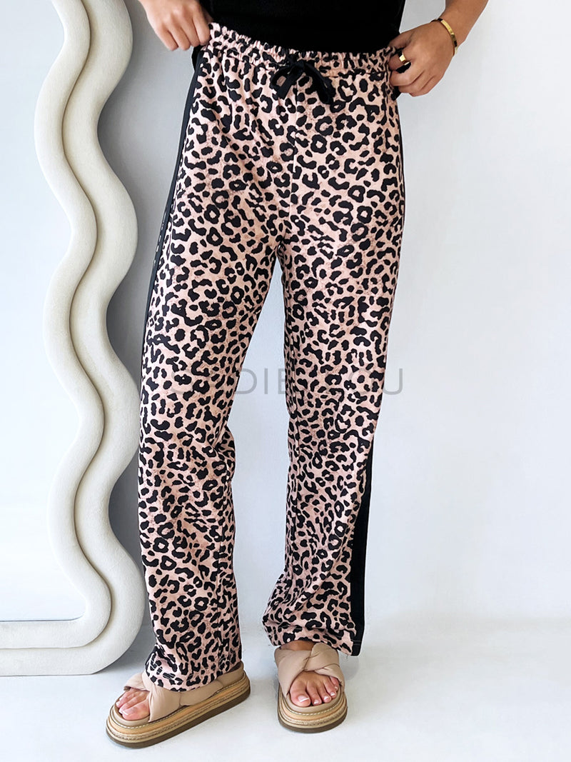 Cartel & Willow / Adeline pant Leopard racer