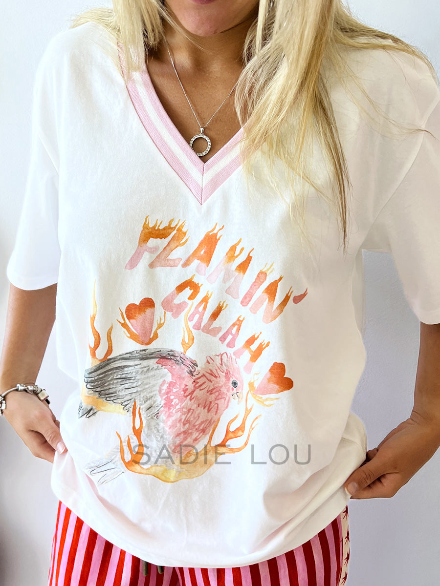 Maku / Flamin Galah V-Neck Tee