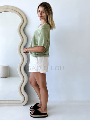 Little Lies / Scoop Neck Tee - Sage