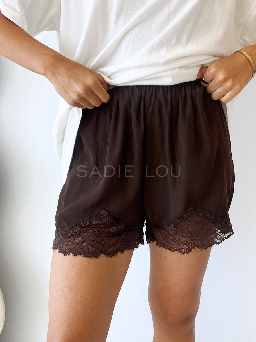 By Frankie / Lacey Short - Chocolate