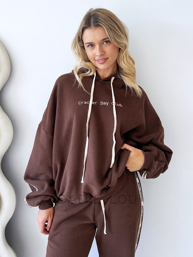 Cracker Day Club / Cloud Racer Sweater - Chocolate