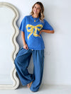 Maku / Light Blue Bow Acid Wash Tee