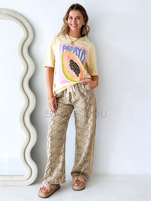 AmyGibbs / Papaya tee