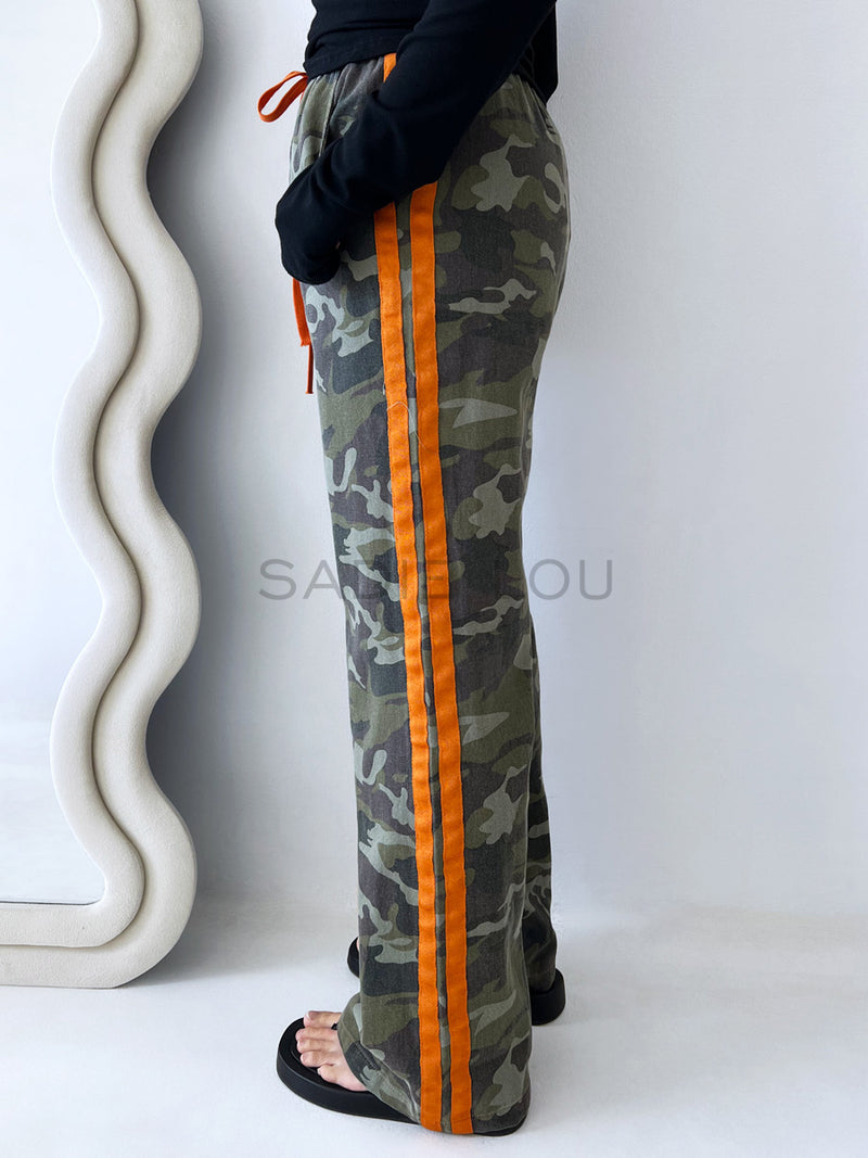 By Frankie / Camo Orange Racer Pant