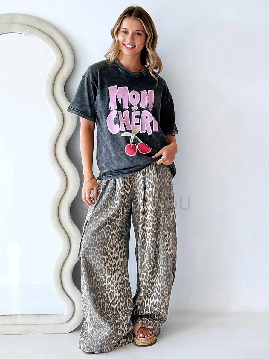 AmyGibbs / Mon Cheri Tee