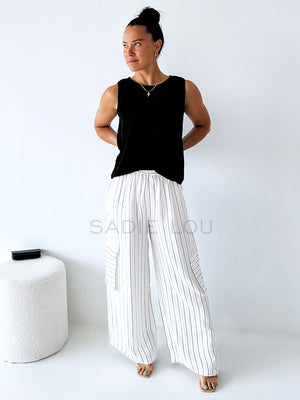Little Lies / Spring Tank - Black