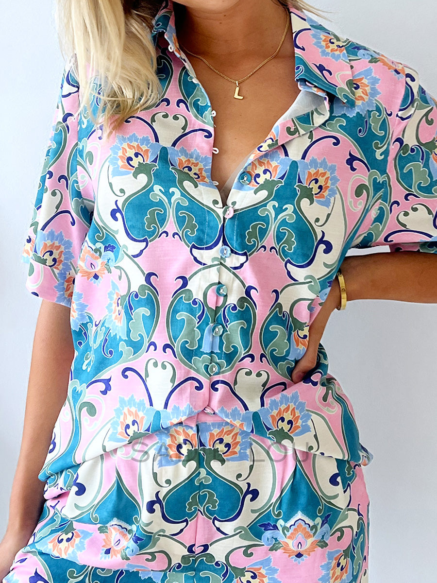 Zella The Label / Taman Shirt - Charm Print