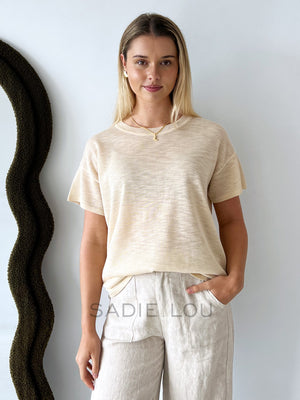 Little Lies / Coast Tee - Natural