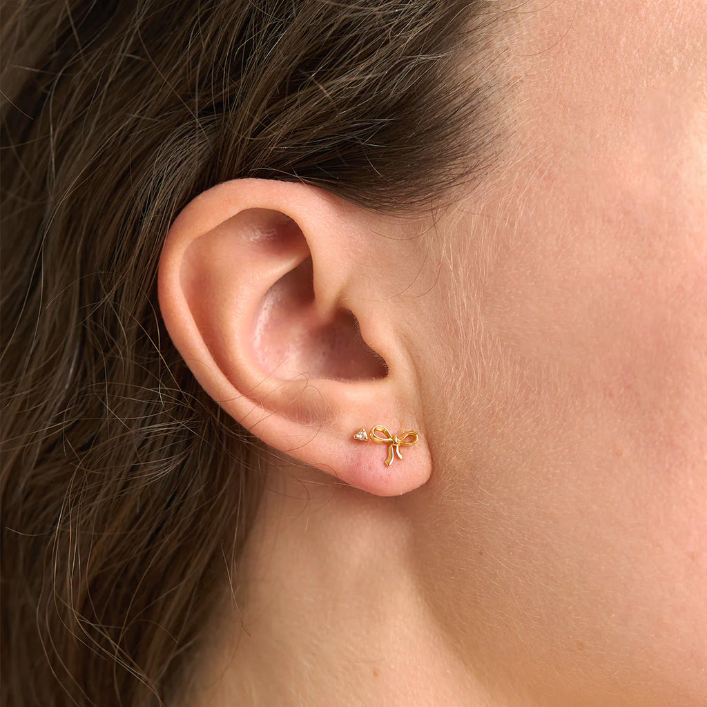 Midsummer Star / Bow Studs - Gold