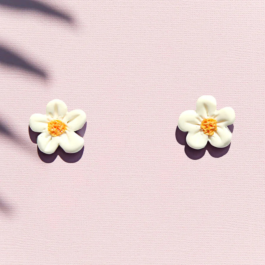 Kingston Jewellery / Daisy Studs