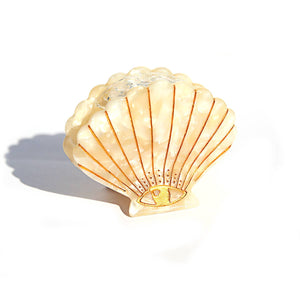 Kingston Jewellery / Creamy Shell Clip